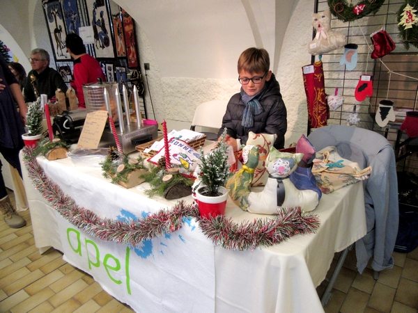 Le Marché de Noël du Zonta Club propose encore aujourd'hui de bien beaux achats pour les Fêtes !