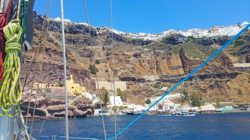 Le balcon posé sur la mer (26) entre Φολέγανδρος et Θηρασία