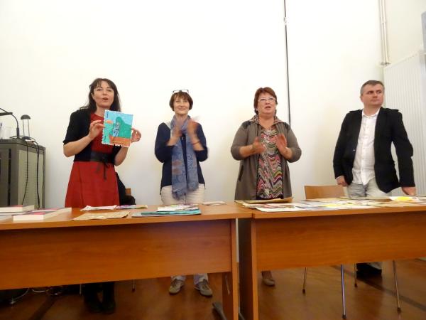 Le palmarès du concours d'art postal organisé par la bibliothèque municipale