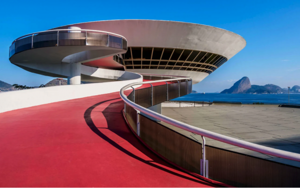 Architecture bizarre. (2)