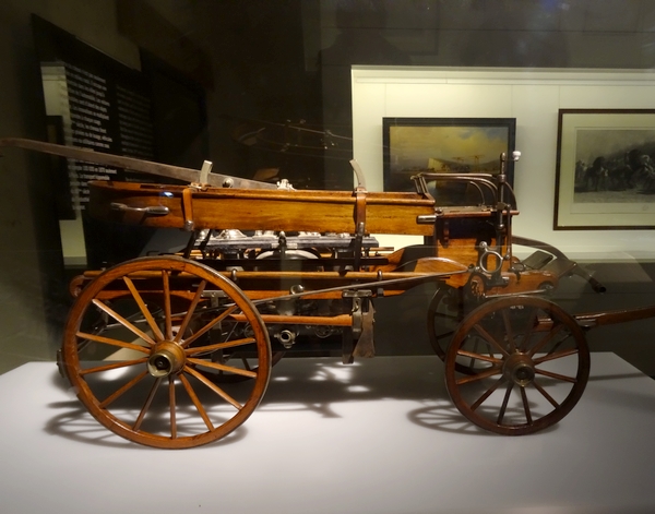 L'AMPC a proposé à ses adhérents un magnifique voyage au château de Chantilly: après avoir admiré les tableaux du Duc d'Aumale , ils ont visité le Musée du Cheval...