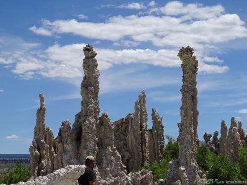 LES ETRANGES TUFA DU LAC MONO