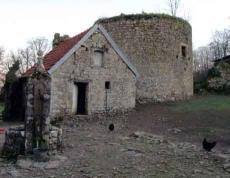LES REMPARTS DE LA ROQUELLE (Manche)