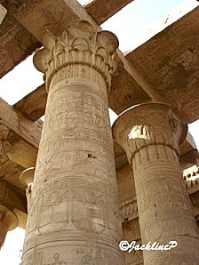 DSC03755Kom Ombomaq3