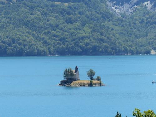 Lac de Serre-Ponçon