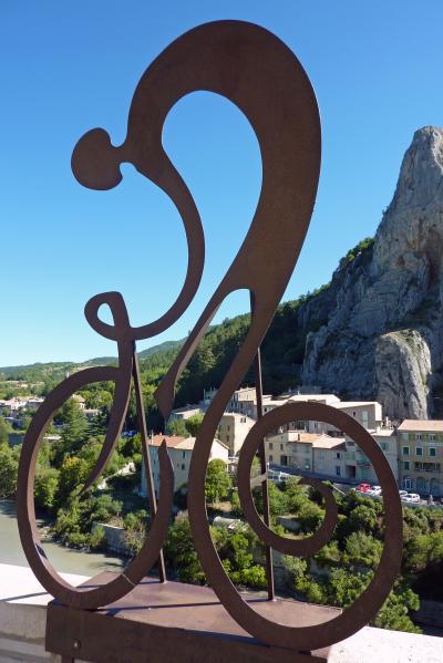 ☻ Vacances 2022 à Saint-Martin-les-Eaux : visite de Sisteron