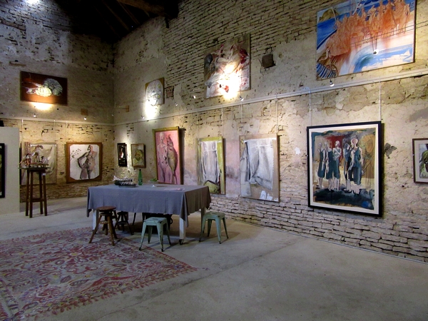 L'exposition d'automne 2018 de Karin Neumann présente des peintures, des photos et des installations