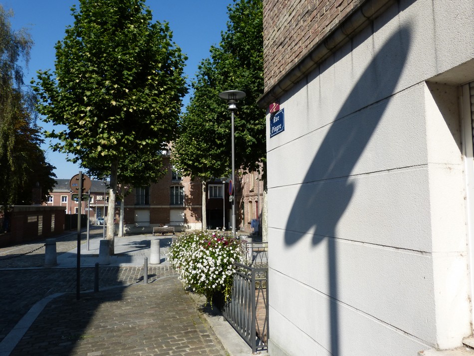 Toujours vers l'Ouest