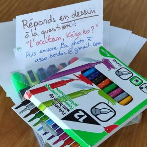 Talhèrs de dessenh en classa