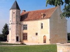 LES REMPARTS DE VAUVINEUX (Orne)
