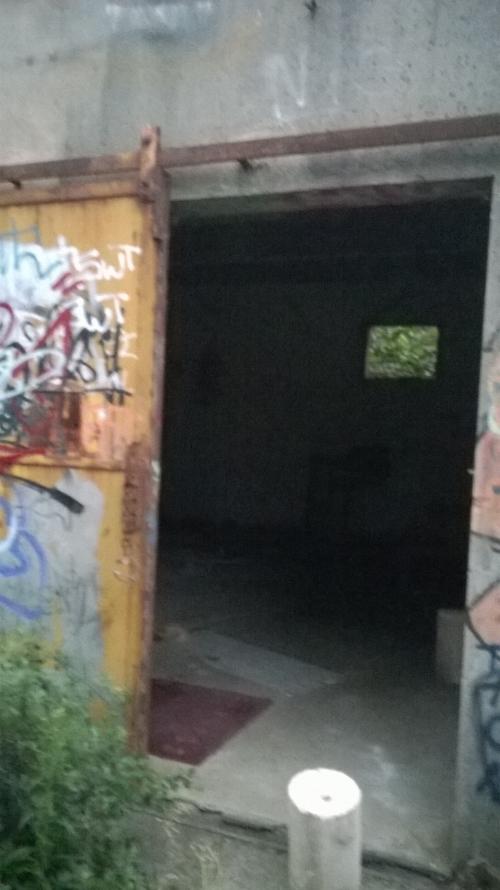 USINE ELECTRIQUE DEMENTELEES A LAMANON