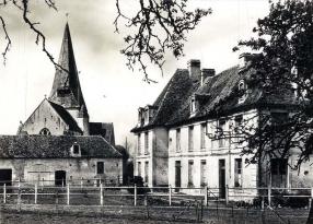 LES REMPARTS DE GRANDMESNIL (Calvados)