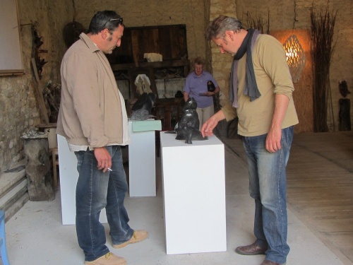 Exposition de sculptures, "Pierres lumineuses" chez Fabien Ansault à Chamesson