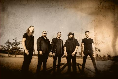 THEIGNS & THRALLS - Les détails du nouvel album The Keep & The Spire ; Clip "The Grape And The Grain"
