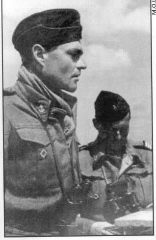 * Nos derniers Compagnons : en compagnie de Pierre SIMONET (1er RA)