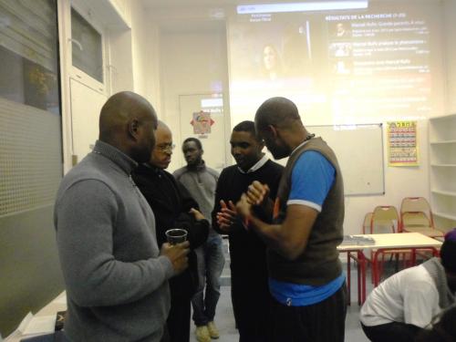 Un moment très convivial avec les familles le samedi 08 novembre 2014!