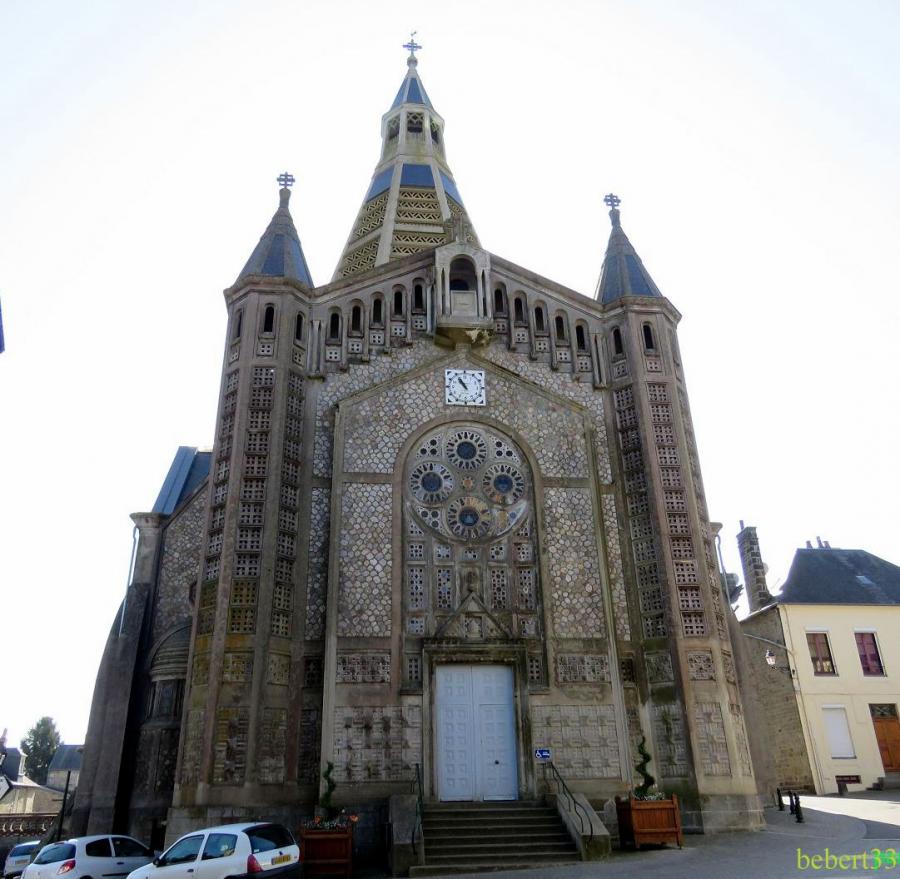 Église Saint-Julien de Domfront 