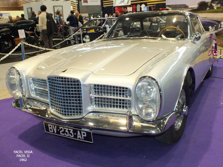 FACEL VEGA : LES MODELES 8 CYLINDRES