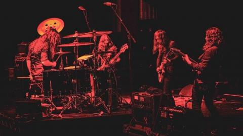 UNCLE ACID & THE DEADBEATS - Détails et extrait de l'album live Slaughter On First Avenue