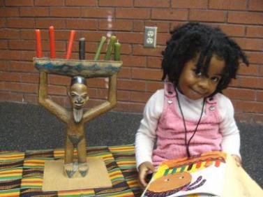 Samedi 17 décembre 2016: Le Kwanzaa, c'est quoi exactement? Fabrique ton Kinaara!