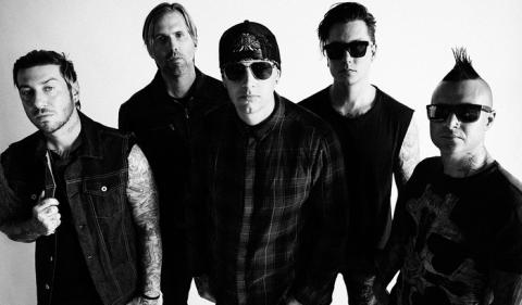 AVENGED SEVENFOLD - "God Damn" (Clip)