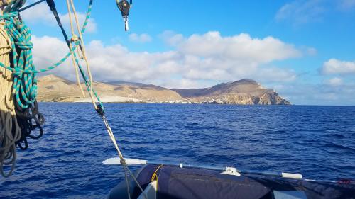 Le balcon posé sur la mer (26) entre Φολέγανδρος et Θηρασία