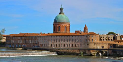 I comme Institutions hospitalières de Toulouse sous l'Ancien Régime