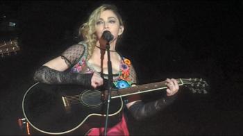 Rebel Heart Tour - 2015 11 25 - Barcelona (10)