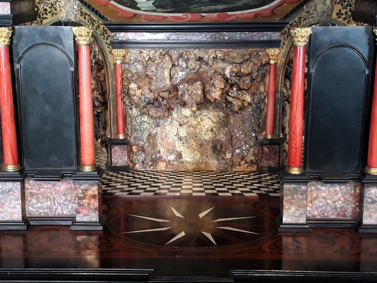 Cabinet d'ébène (intérieur)