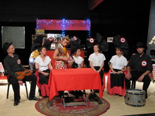 PHOTOS  Breves de comptoirs