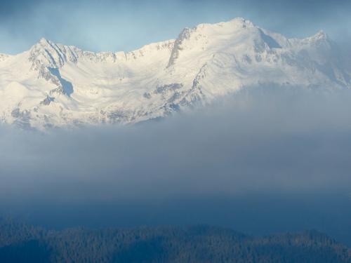 Entre brume et nuages :