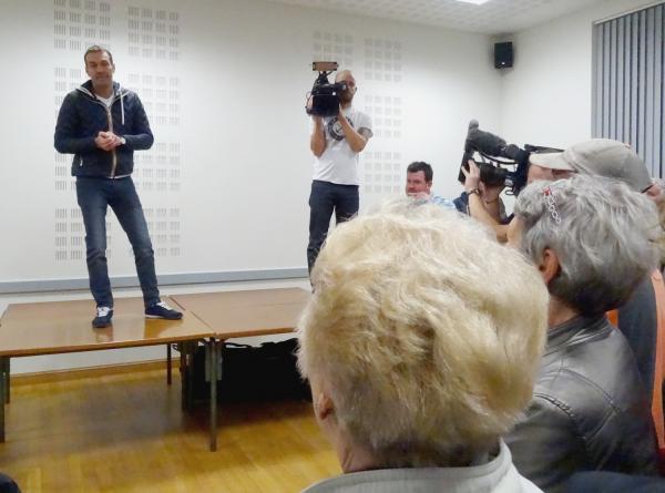 Tous ensemble à Veuxhaulles sur Aube !