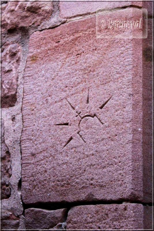 Alsace Haut-Koenigsbourg marque chantier année 1905 Petit Lexique