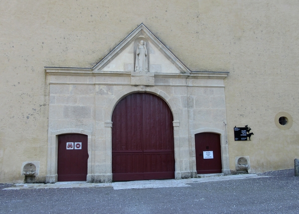 Les Amis du Musée ont visité le musée de la vénerie du Val des Choues...