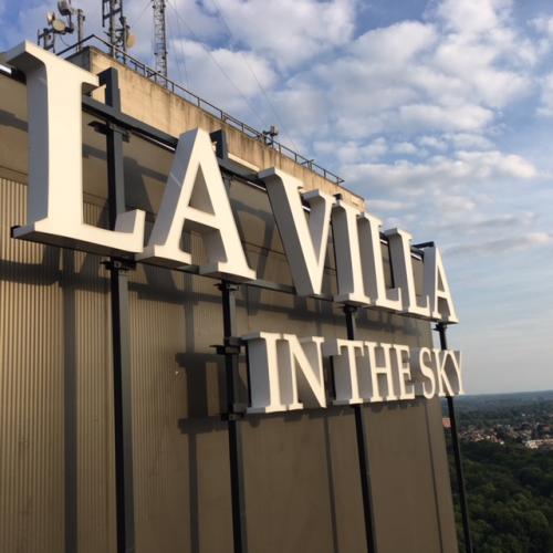 La Villa in the Sky