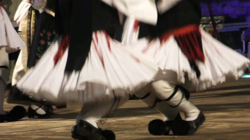 Le balcon posé sur la mer (41-2) à Χίος. Le balcon dansant 7. Θράκη, Μακεδονία, Eύβοια