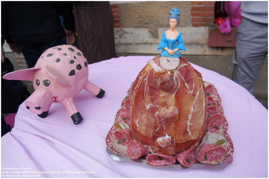La MOTTE aux COCHONS St Hilaire de Chaléons