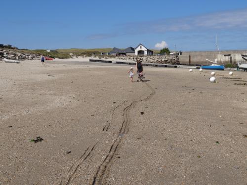 Su les chemins dHoedic , le port de l'Argol