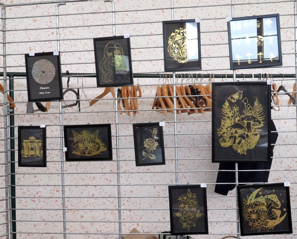 beaucoup d'artistes et artisans d'Art ont exposé au "salon des champignons" 2023 de la Société Mycologique du Châtillonnais