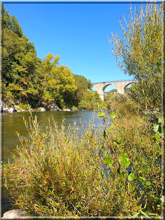 1003 - Traversée de l’Ardèche : Vogüé (07)