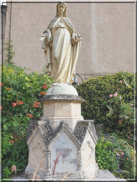 956 - Espalion en Aveyron (12)