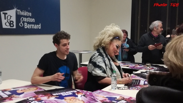 La flamboyante Marianne James, dans son spectacle "Miss Carpenter", a enthousiasmé les spectateurs du TGB !