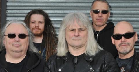 ELIXIR - Les détails du nouvel album Voyage Of The Eagle ; "Whisper On The Breeze" Lyric Video