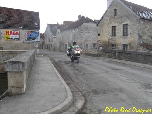 Le Rallye Londres-Cannes s'est arrêté à Vanvey