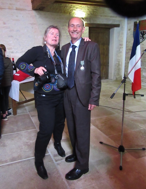 Claude Garino a été fait Chevalier dans l'ordre des Arts et des Lettres par Françoise Nyssen, Ministre de la Culture