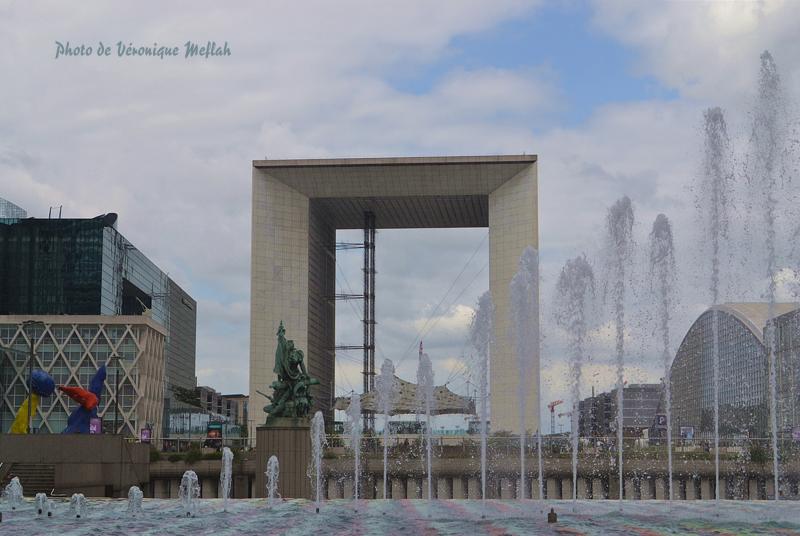 Quartier de la Défense : La Grande Arche de la Fraternité