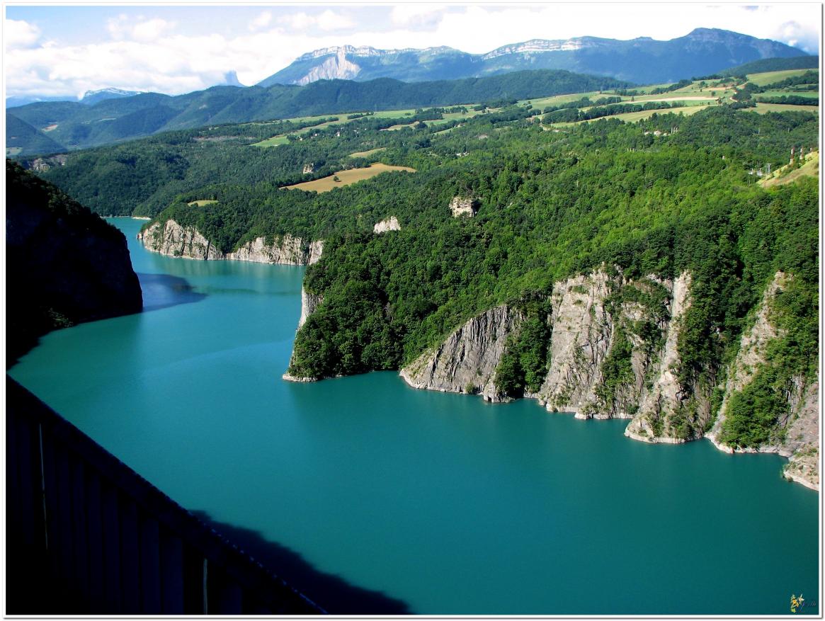 SUITE LE LAC DE MONTEYNAR