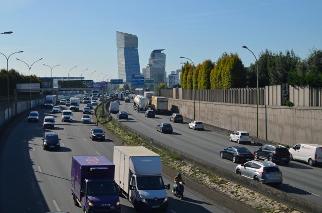 ☻ Visite guidée du village de Bercy avec Générations13
