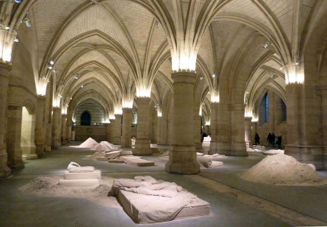 Visite de la Conciergerie et de l'exposition Théo Mercier