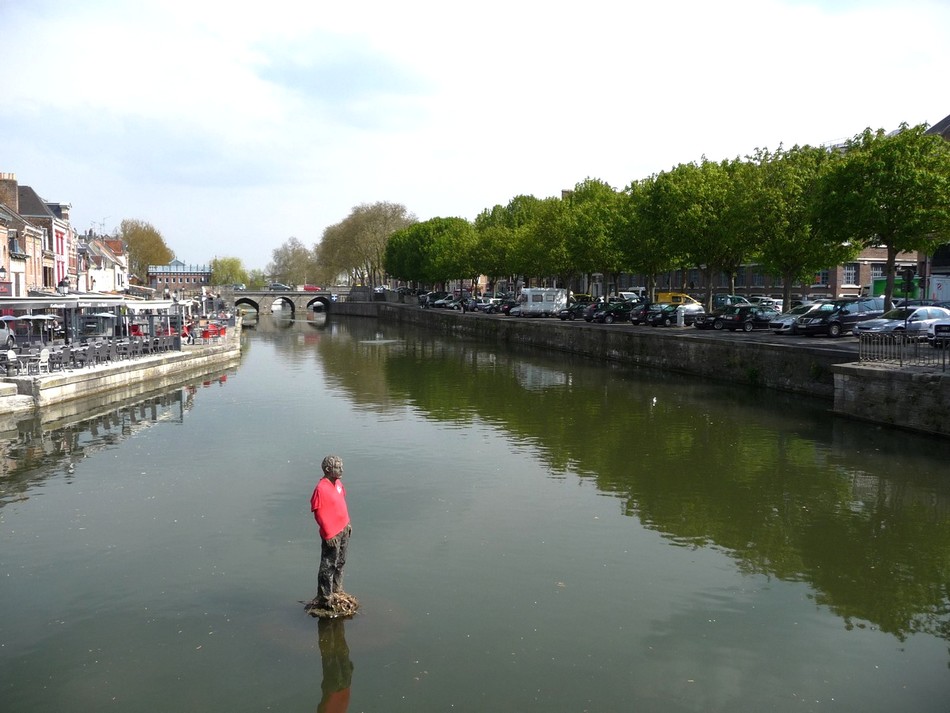 Notre monsieur sur l'eau